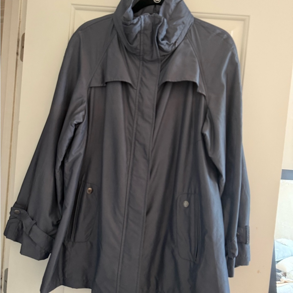 Platinum Utex Windbreaker Jacket With Hidden Hood